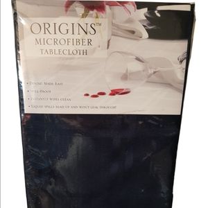 New Bed Bath & Beyond Origins Microfiber Tablecloth